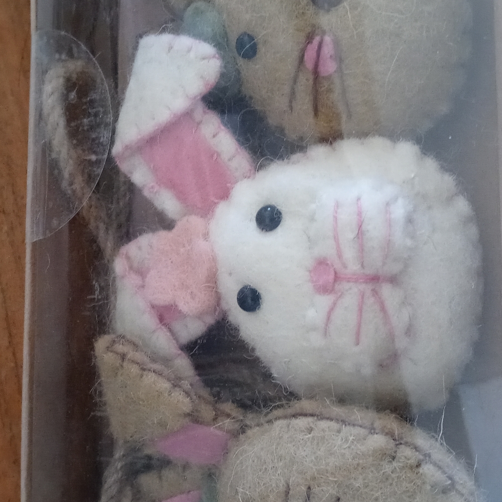 Easter ornaments - Picture 3 of 3